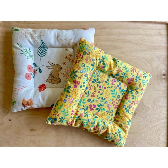 4 Easter Spring theme Bunny Coasters, reversible coasters, rabbit berry, floral, - Picture 4 of 4